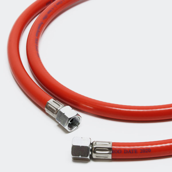 Plynová hadice 1,5m s regulátorem tlaku 50mbar pro připojení k německému plynu