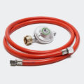 Plynová hadice 1,5m s regulátorem tlaku 50mbar pro připojení k německému plynu