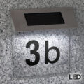 Domovní číslo se solárním osvětlením LED
