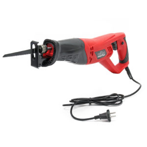 Vratná pila 710 wattů