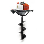 Zemní vrták s 63,3 cm3 3 hp 2,2 kW a vrták o průměru 250 mm