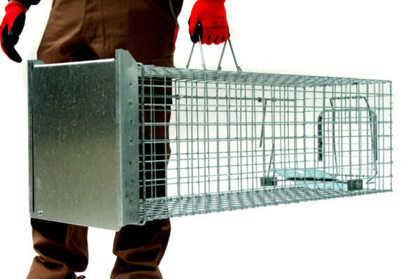 90-13_profesionalni-past-na-skodnou-zver-lisky-kuny-psy-vydry-a-bobry-zl102x34x34-velice-odolny-jednostranny-sklopec-se-zaklopkou-6