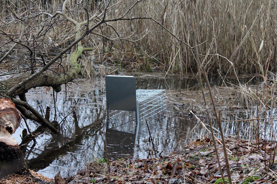 Profesionální past na lišky, kuny a kočky TRAP ST102x34x34 - Obrázek 8