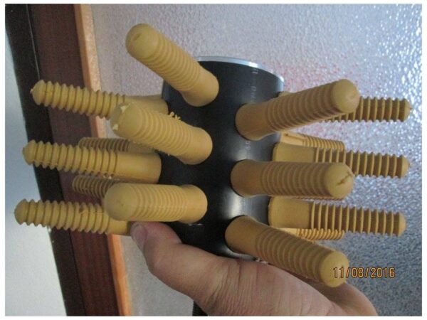 846-11_124-1-skubacka-drubeze-na-vrtacku-josas-jo24-24-skubacich-prstu-urceno-na-slepice-husy-kachny-kruty